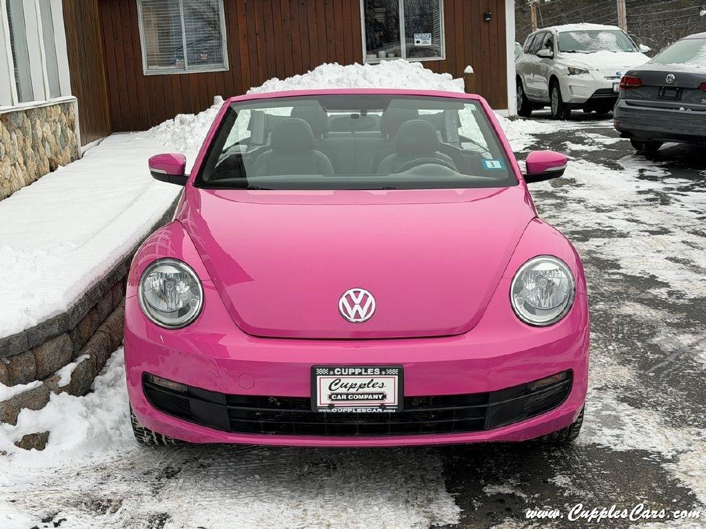Volkswagen Beetle  2014