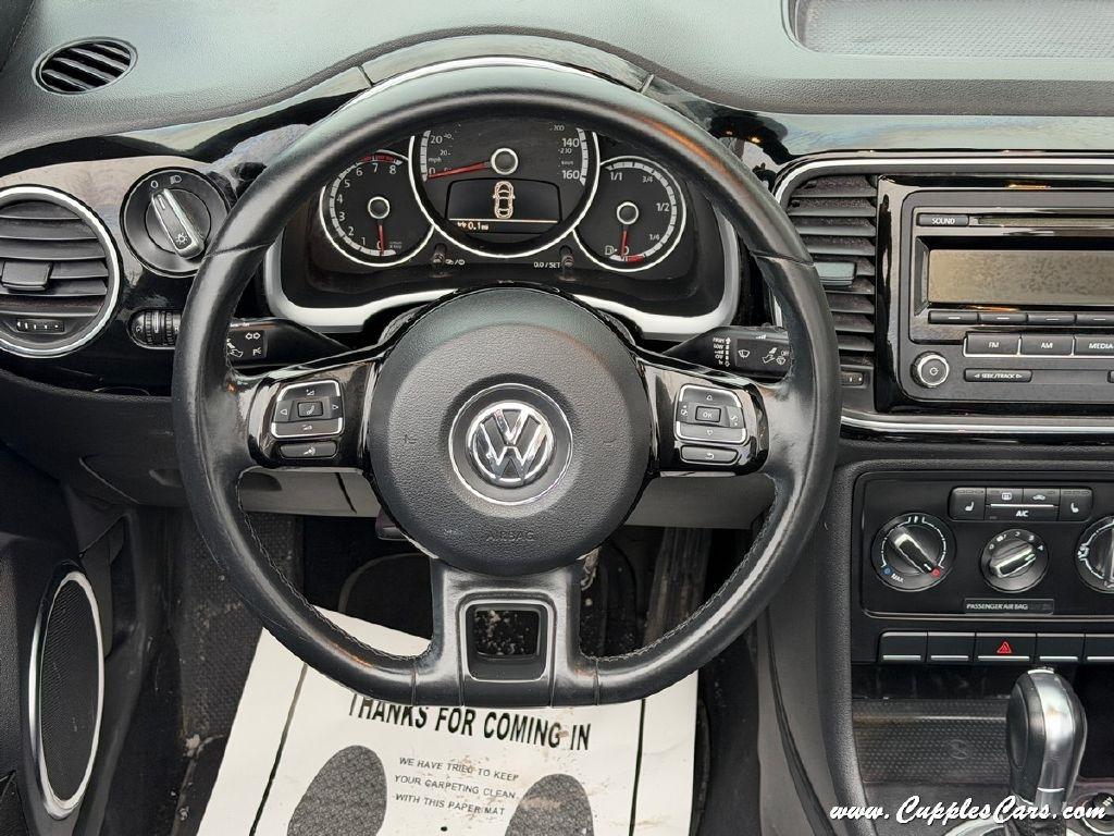 Volkswagen Beetle  2014
