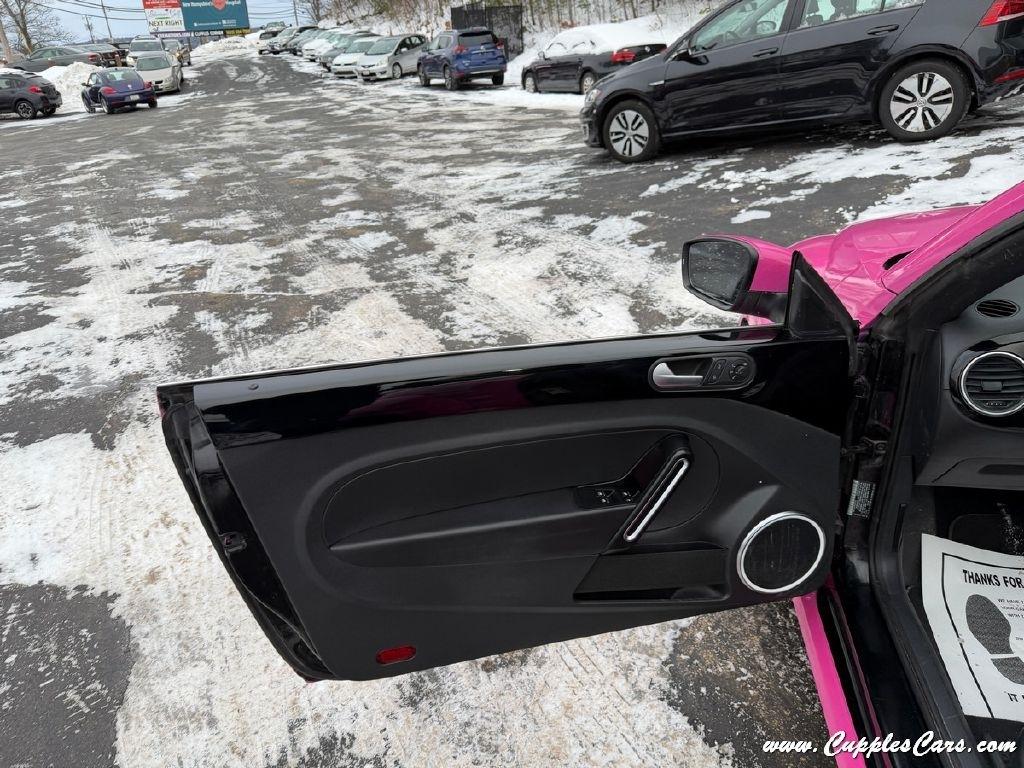 Volkswagen Beetle  2014