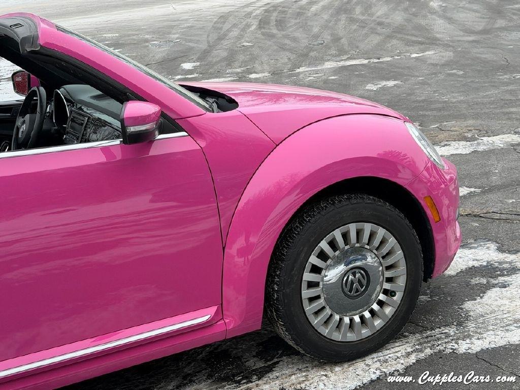 Volkswagen Beetle  2014