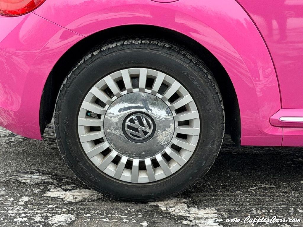 Volkswagen Beetle  2014