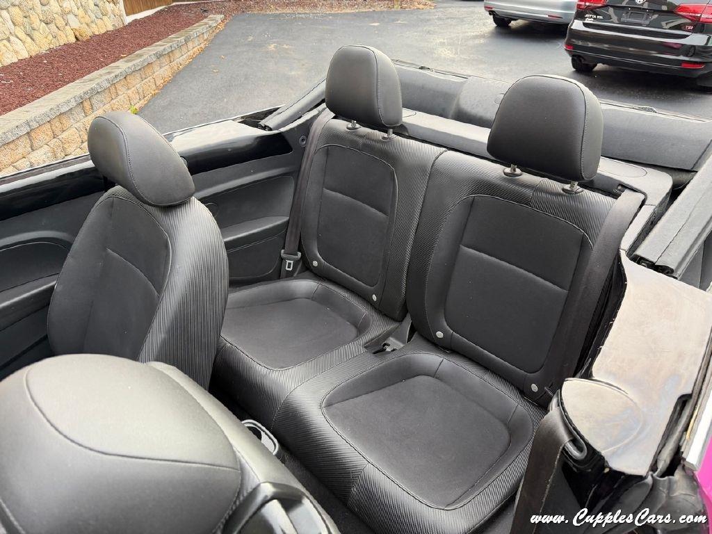 Volkswagen Beetle  2014