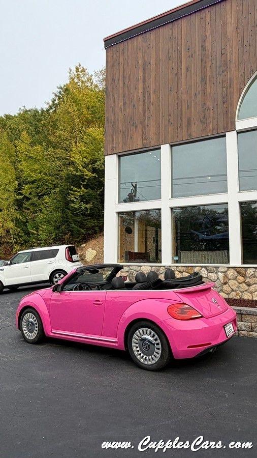 Volkswagen Beetle  2014