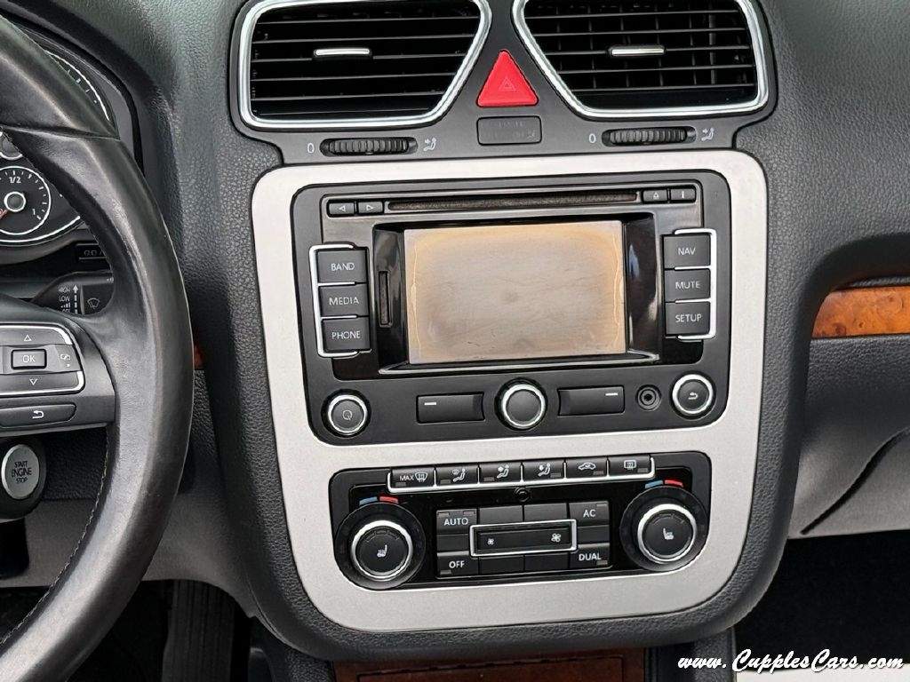 Volkswagen Eos  2012 Volkswagen Eos  2012