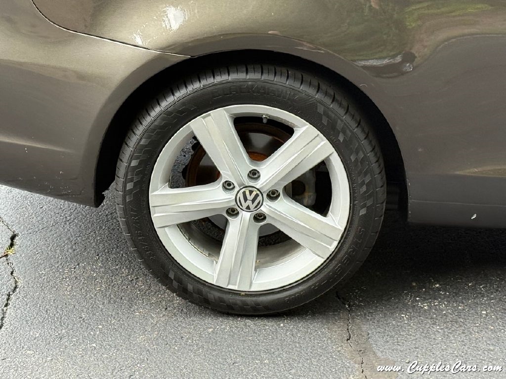 Volkswagen Eos  2012 Volkswagen Eos  2012