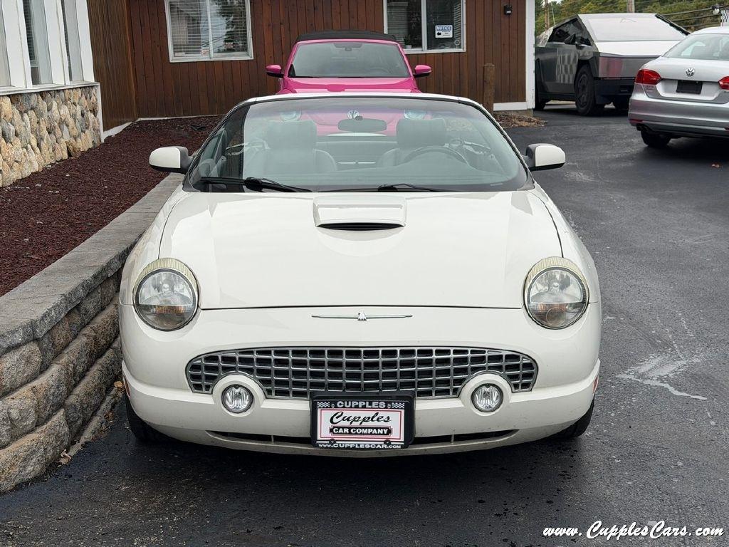 Ford Thunderbird  2002