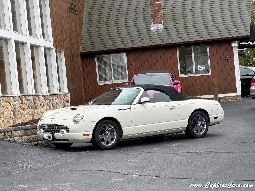 Ford Thunderbird  2002