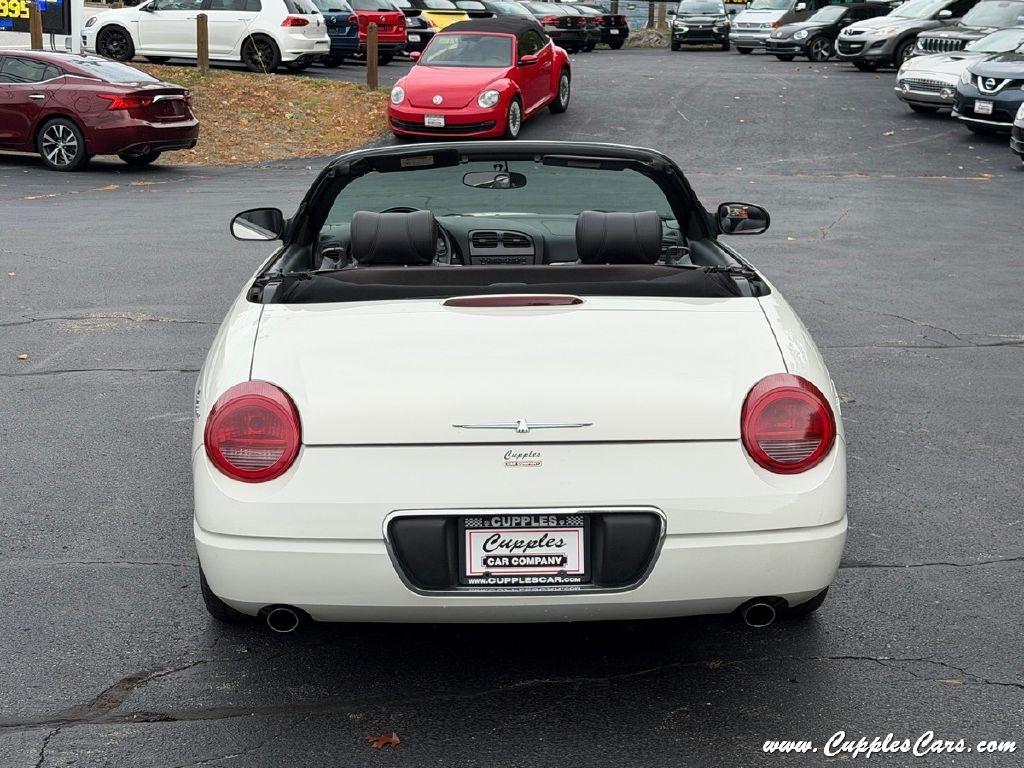 Ford Thunderbird  2002