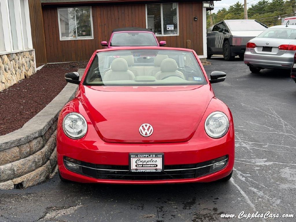 Volkswagen Beetle  2013