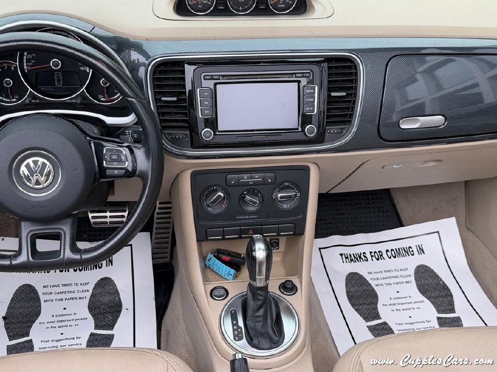 Volkswagen Beetle  2013