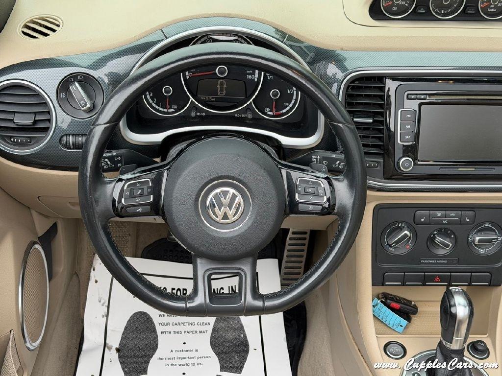 Volkswagen Beetle  2013