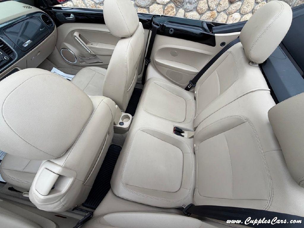 Volkswagen Beetle  2013