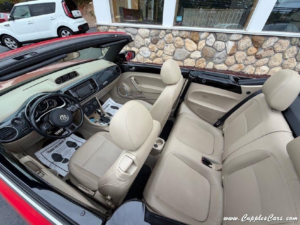 Volkswagen Beetle  2013