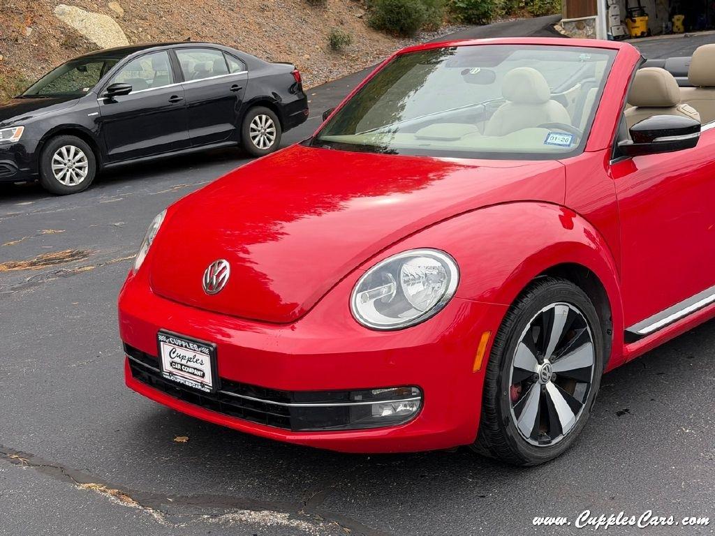 Volkswagen Beetle  2013