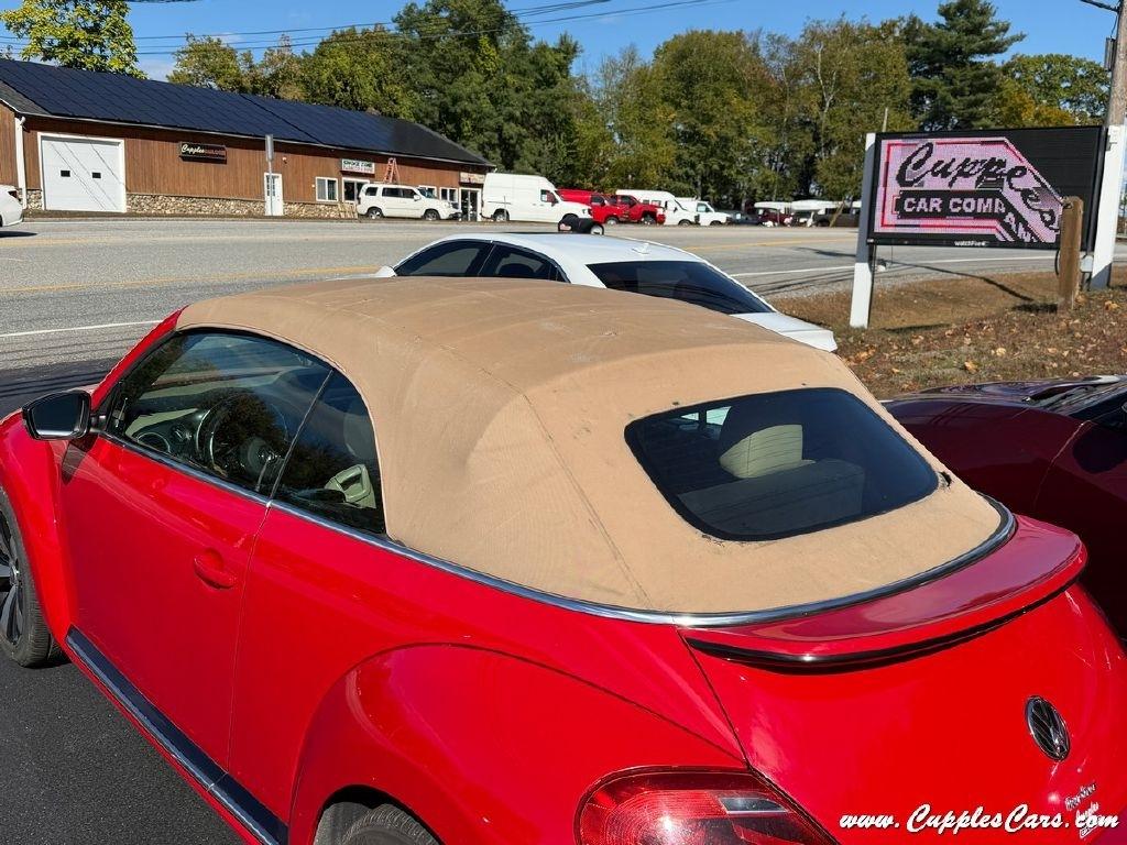 Volkswagen Beetle  2013