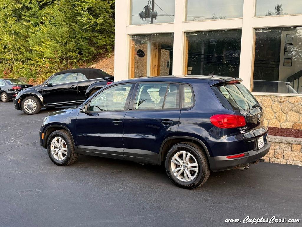 Volkswagen Tiguan  2012
