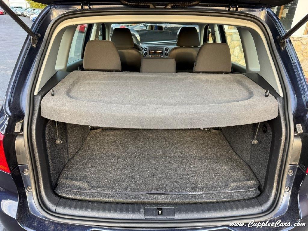 Volkswagen Tiguan  2012