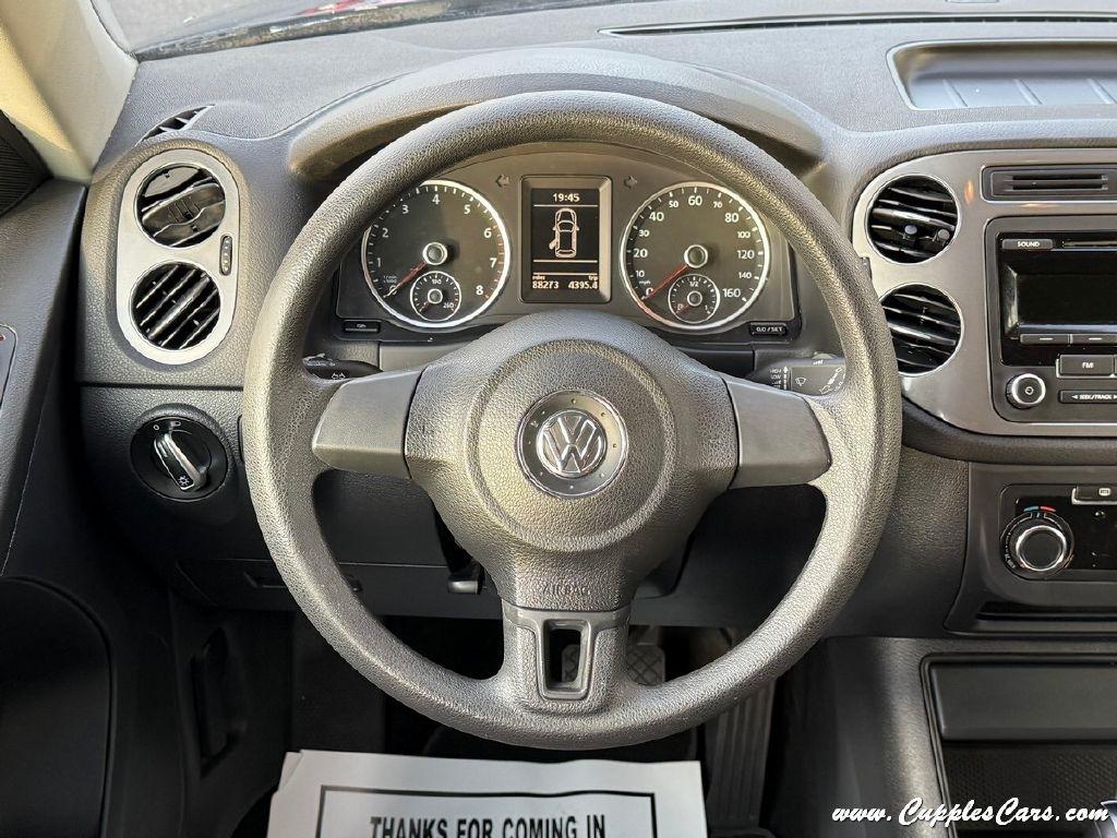 Volkswagen Tiguan  2012
