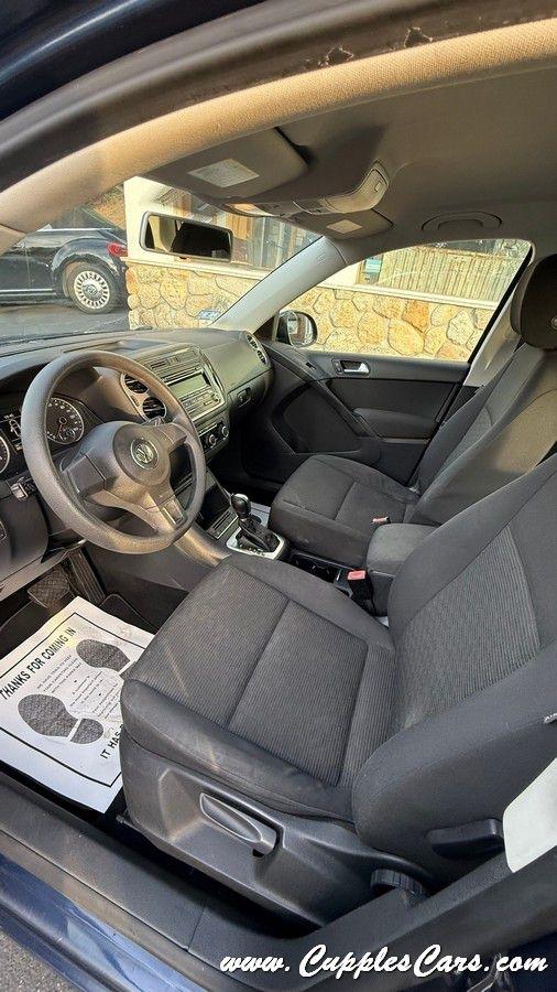 Volkswagen Tiguan  2012