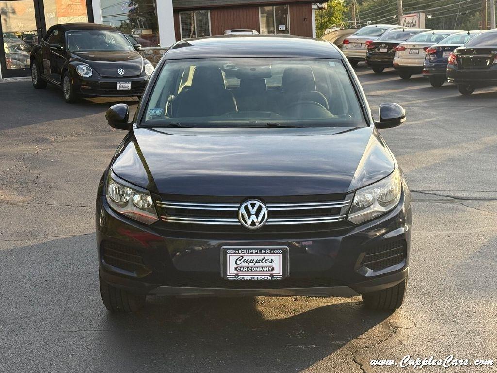 Volkswagen Tiguan  2012