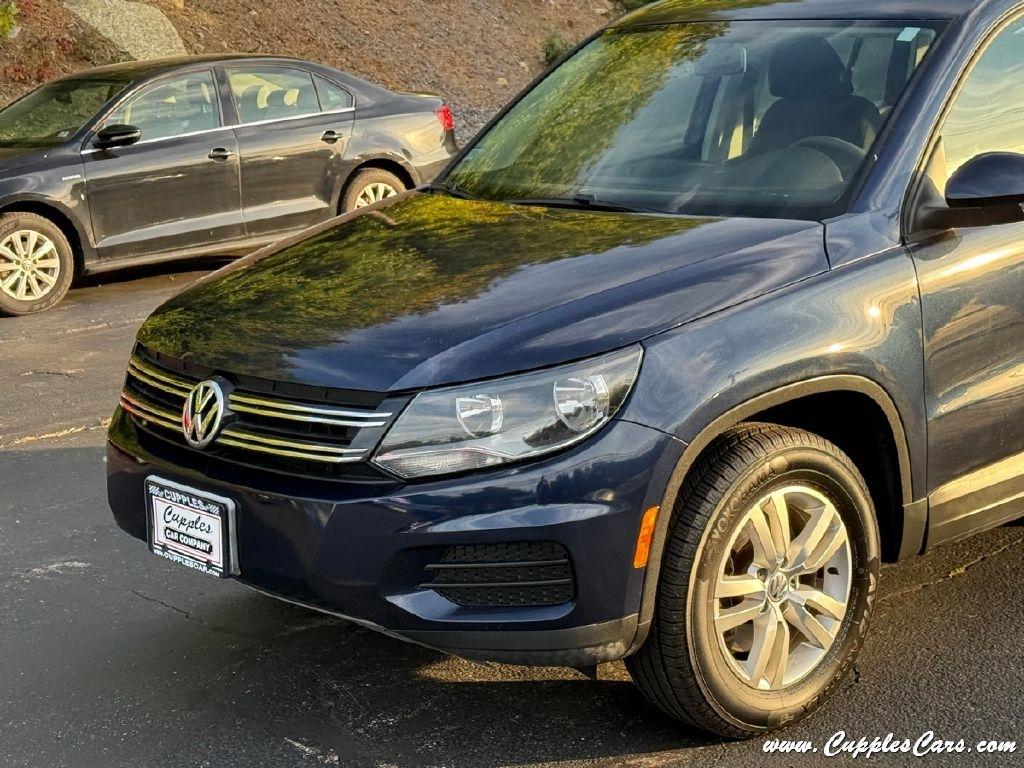 Volkswagen Tiguan  2012