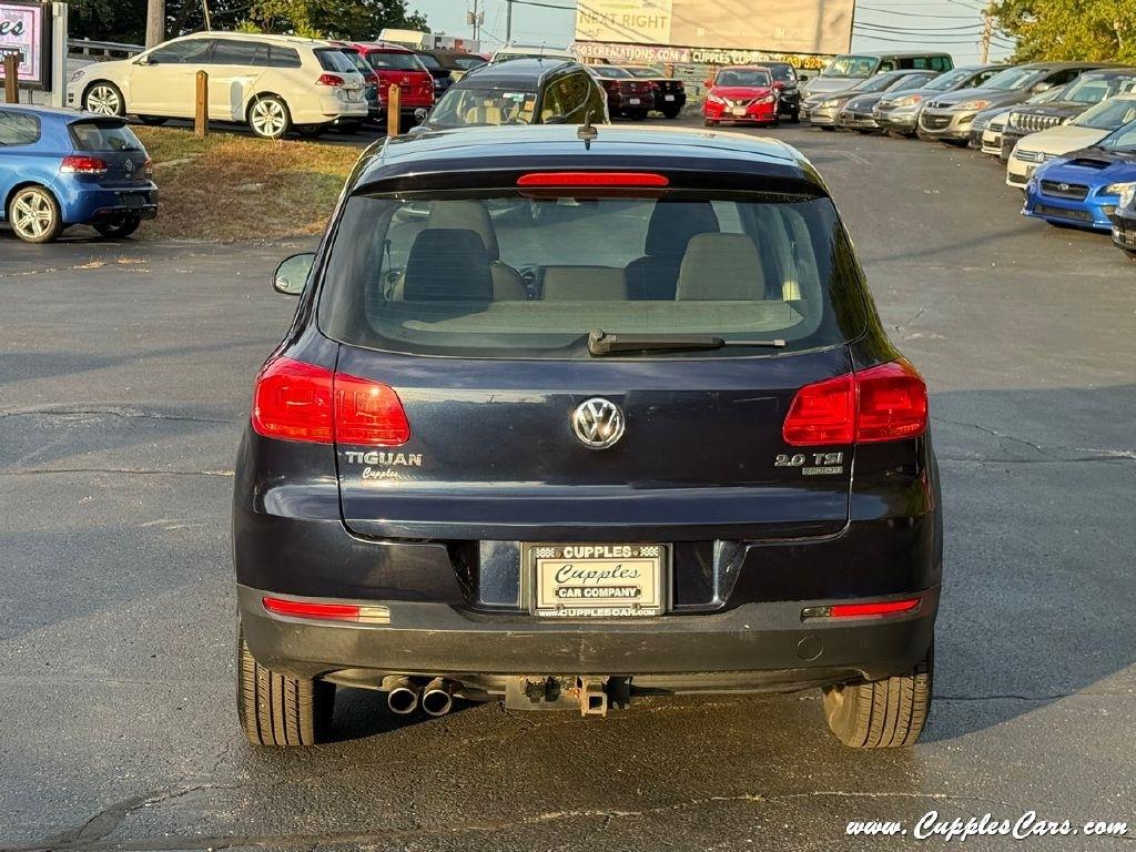 Volkswagen Tiguan  2012