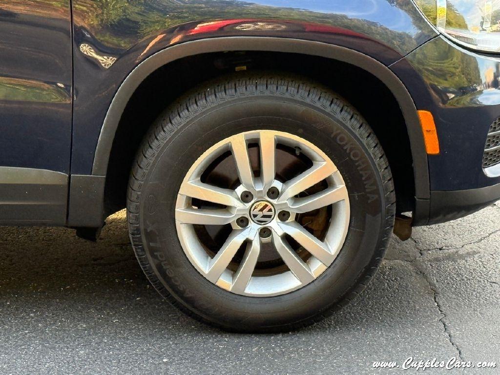 Volkswagen Tiguan  2012