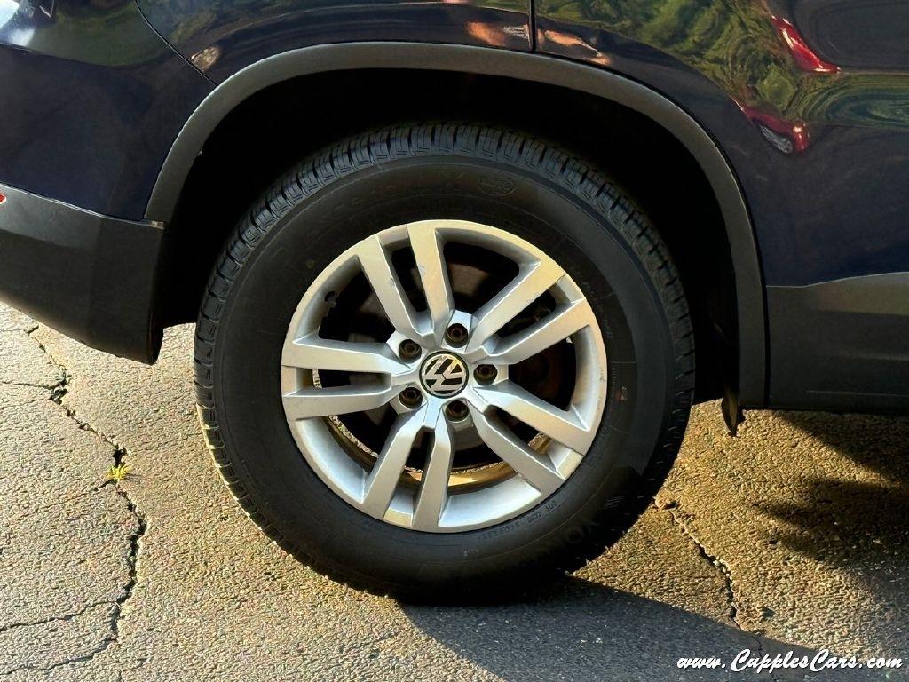 Volkswagen Tiguan  2012