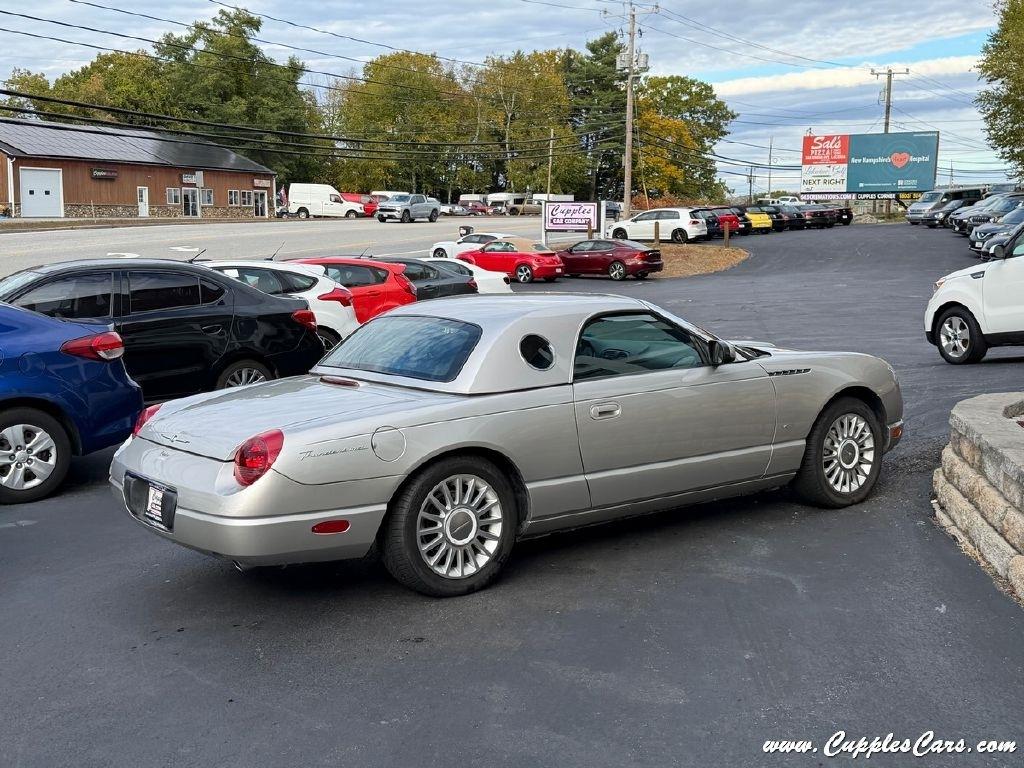 Ford Thunderbird  2004