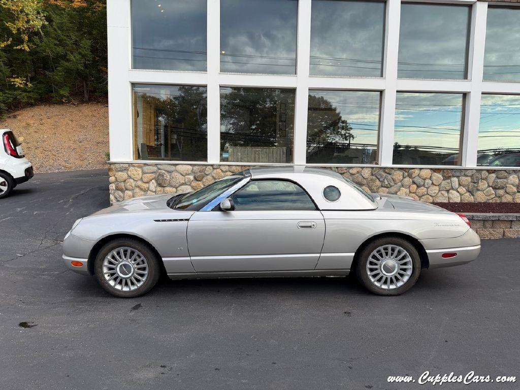 Ford Thunderbird  2004