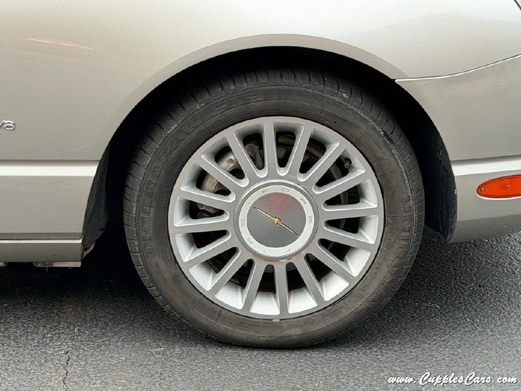 Ford Thunderbird  2004