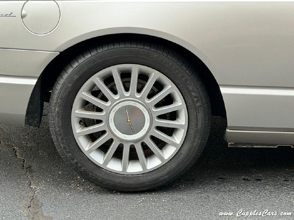 Ford Thunderbird  2004