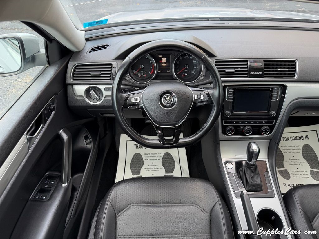 Volkswagen Passat  2019 Volkswagen Passat  2019