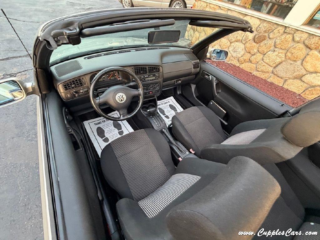 Volkswagen Cabrio  2001
