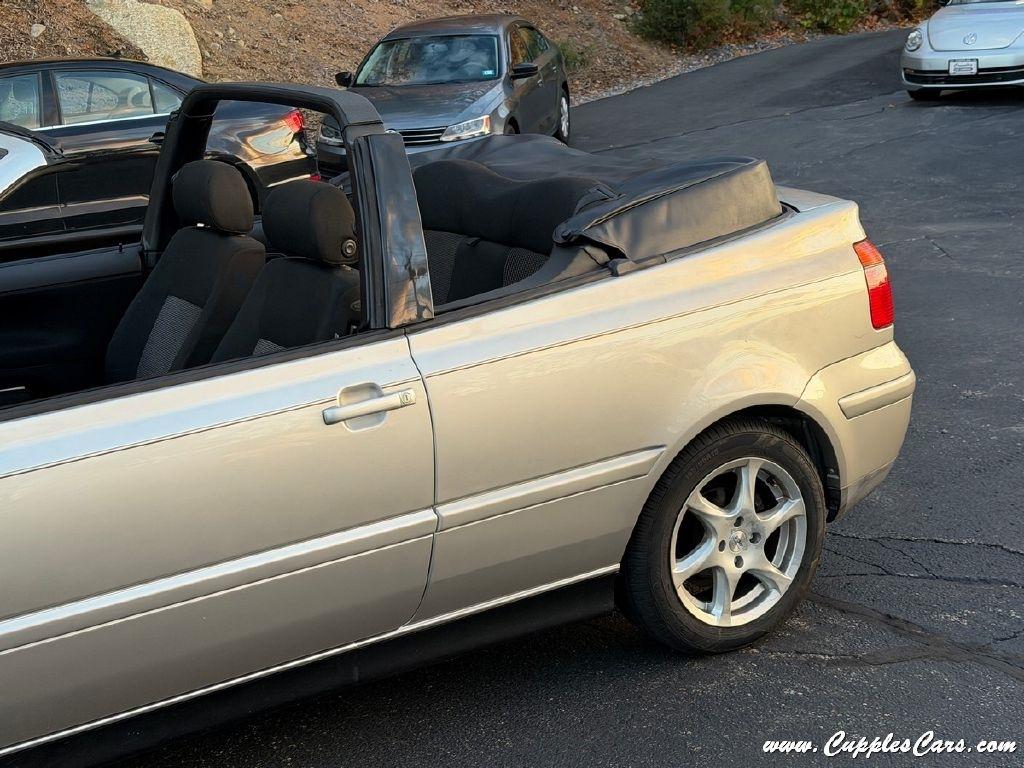 Volkswagen Cabrio  2001