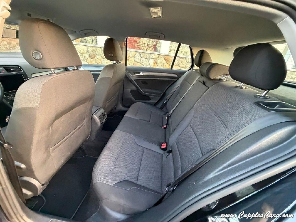 Volkswagen e-Golf  2019