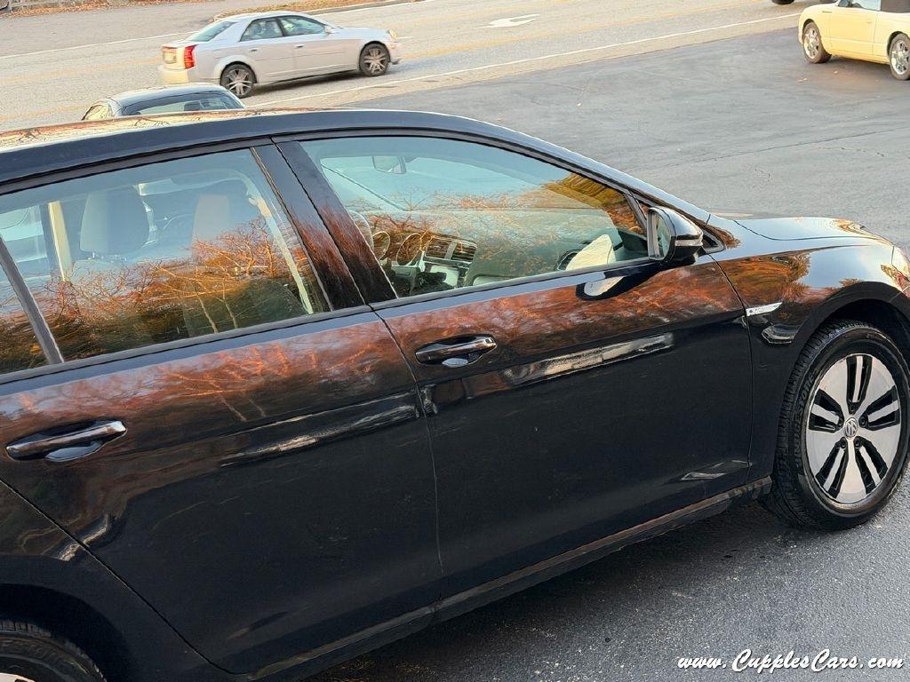 Volkswagen e-Golf  2019