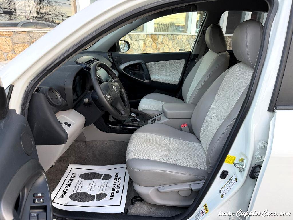 Toyota RAV4 EV  2014