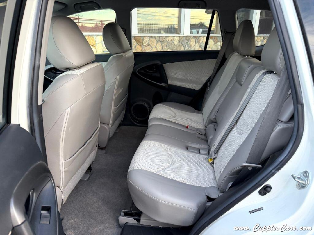 Toyota RAV4 EV  2014