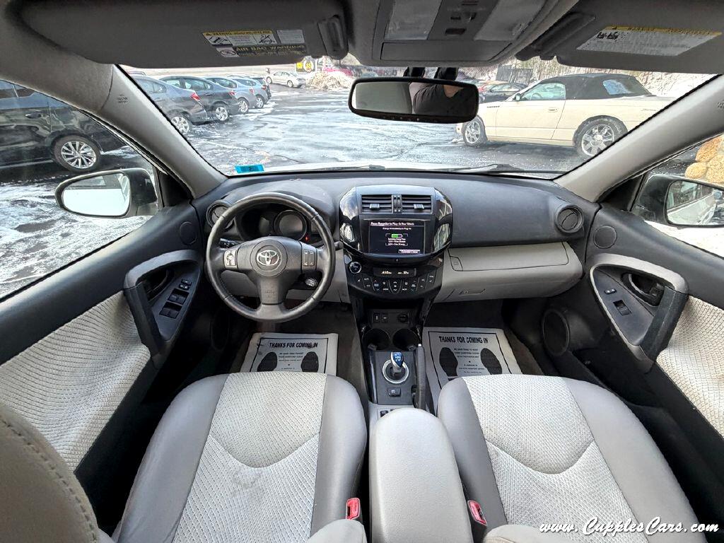 Toyota RAV4 EV  2014