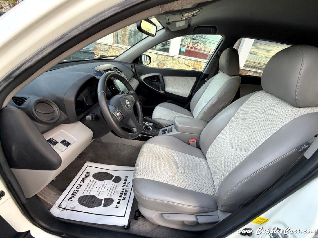 Toyota RAV4 EV  2014