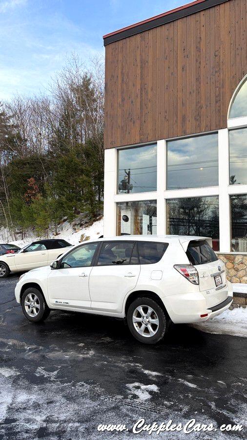 Toyota RAV4 EV  2014