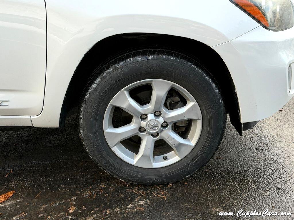 Toyota RAV4 EV  2014