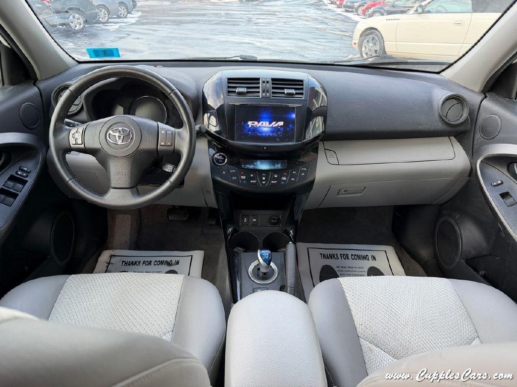 Toyota RAV4 EV  2014