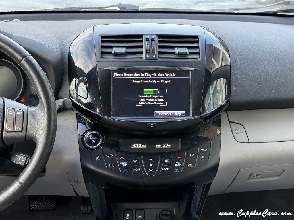 Toyota RAV4 EV  2014