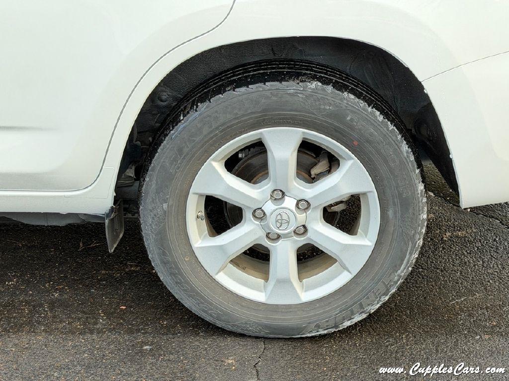 Toyota RAV4 EV  2014