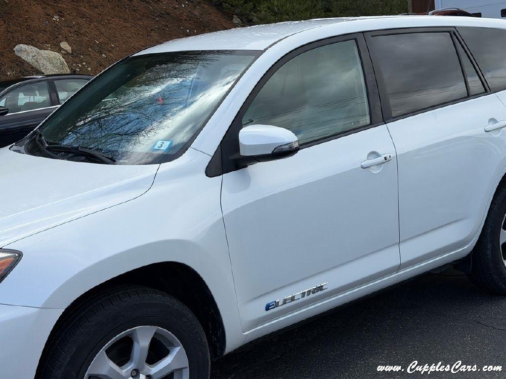 Toyota RAV4 EV FWD 4dr 2014