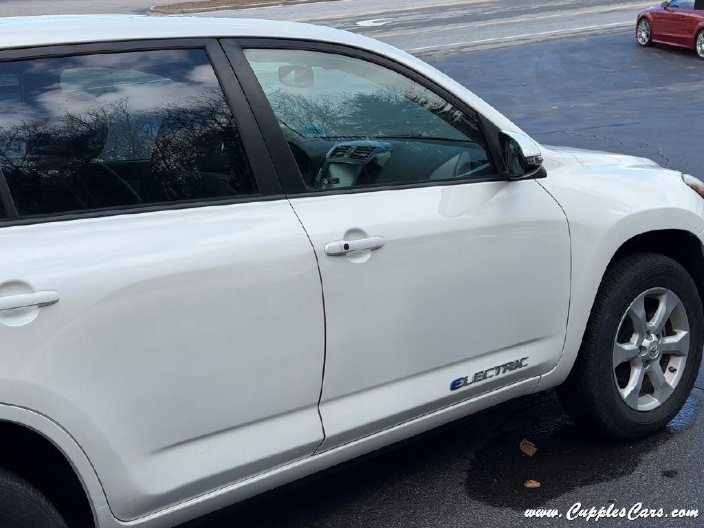 Toyota RAV4 EV FWD 4dr 2014