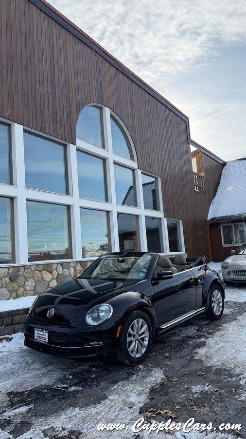 Volkswagen Beetle  2014