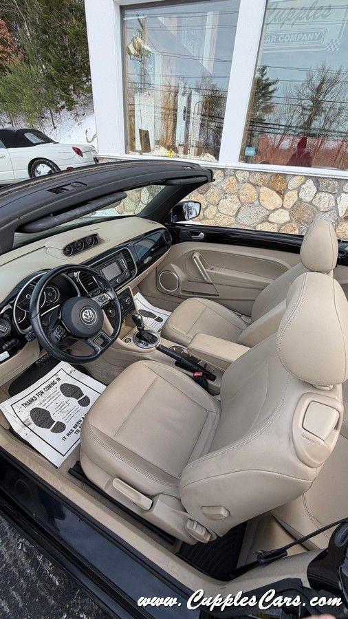 Volkswagen Beetle  2014